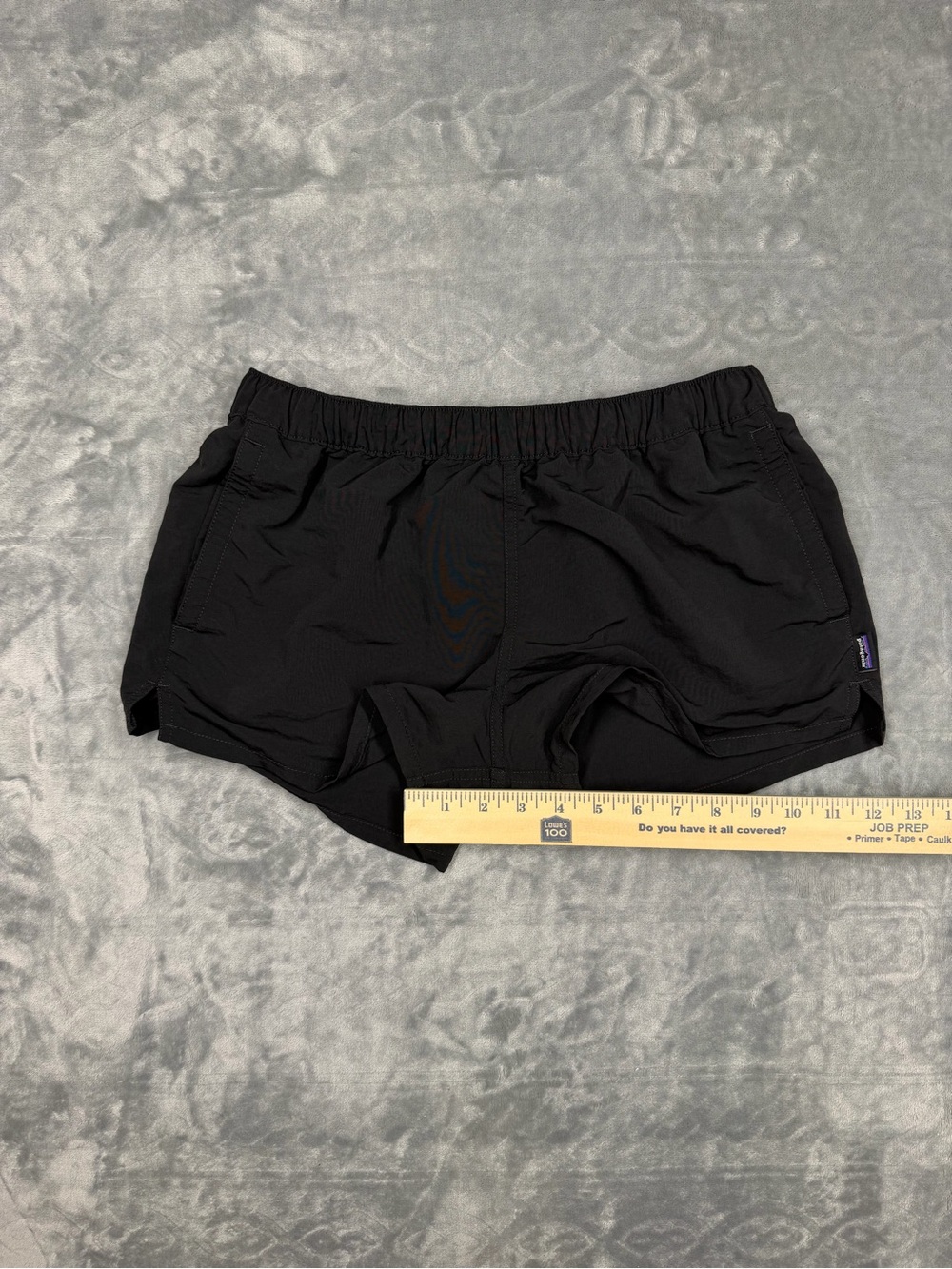 Patagonia Women's Black Barely Baggies 2.5 in Athletic Shorts with Elastic Waist - Picture 9 of 9